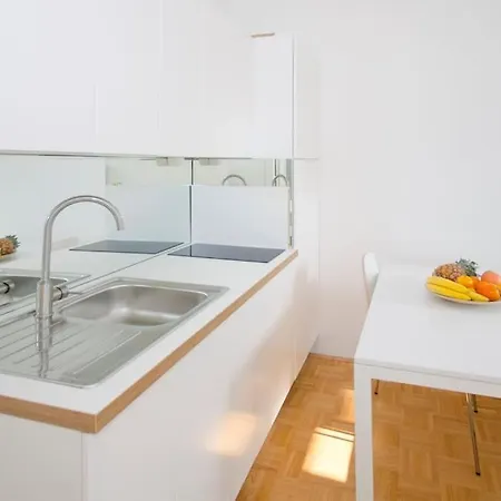 The Cute, Sunny In The Center +p 公寓