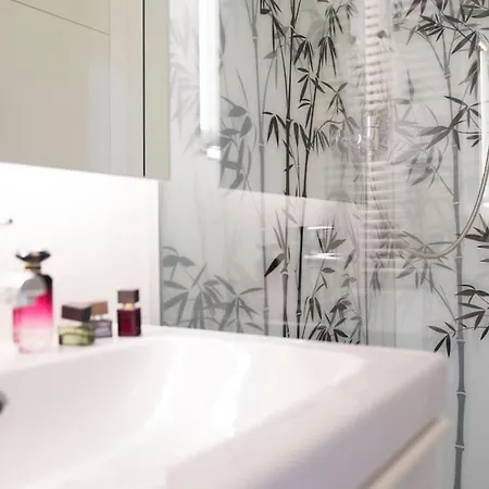 The Cute, Sunny In The Center +p Διαμέρισμα